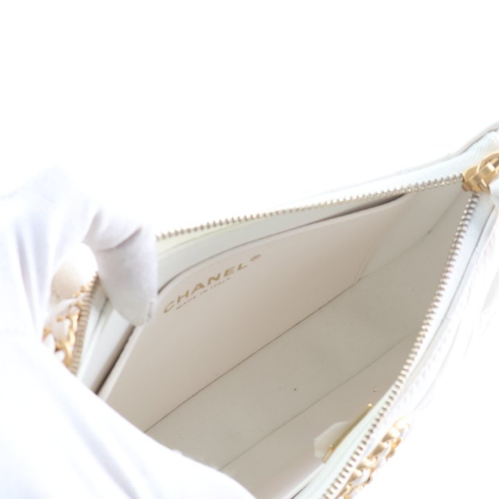 Chanel Small Aged Calfskin 19 Zip Hobo Clutch With Chain - Luxe Du