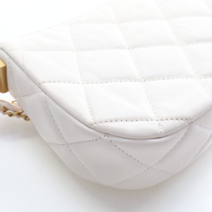 Chanel Small Aged Calfskin 19 Zip Hobo Clutch With Chain - Luxe Du