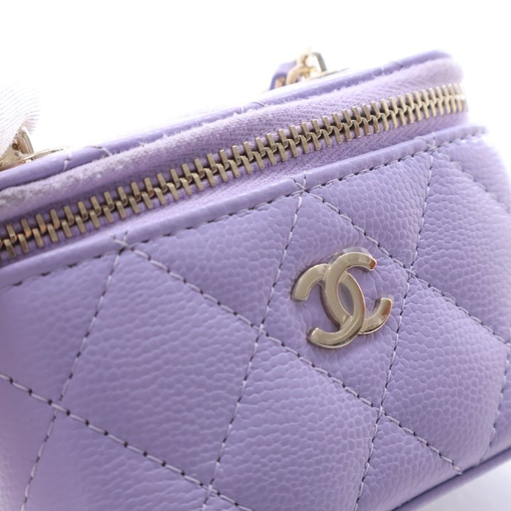 Chanel Mini Caviar Vanity Case - Luxe Du Jour